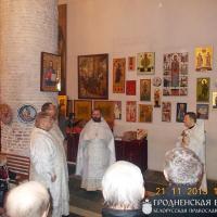 21 ноября 2013г. В Свято-Борисо-Глебском (Коложском) храме открылась выставка современной иконы