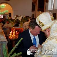 9 января 2014 года. Архиепископ Артемий совершил литургию в храме Святого Духа деревни Озеры