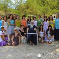 6 августа 2014 года. Женская смена в летнем лагере на острове Кипр