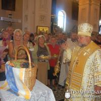 19 августа 2014 года. В день Преображения Господня архиепископ Артемий совершил литургию в кафедральном соборе города Гродно