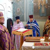 2 октября 2014 года. Архиепископ Артемий совершил литургию в храме деревни Деречин