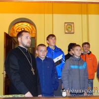 7 октября 2014 года. Участники патриотического военно-спортивного клуба посетили храм в поселке Красносельский