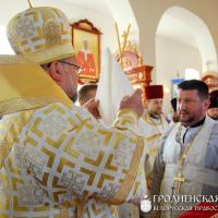 9 октября 2014 года. Архиепископ Артемий совершил литургию в храме деревни Демброво
