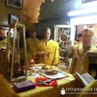19 октября 2014 года. Архиепископ Артемий совершил литургию в храме Воздвижения Креста Господня города Свислочь