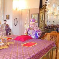 9 апреля 2015 года. В Великий Четверг архиепископ Артемий совершил литургию в Свято-Покровском соборе города Гродно