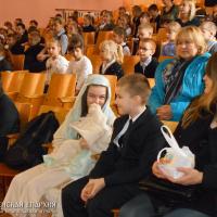 Клирик прихода Рождества Христова посетил утренник в гимназии №6 города Гродно