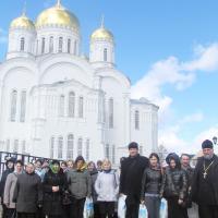 25 апреля 2015 года. Прихожане храма агрогородка Массоляны совершили паломничество в Дивеево