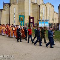 27 апреля 2015 года. В нижнем храме в честь Виленских мучеников Благовещенского прихода Волковыска состоялось соборное богослужение Волковысского благочиния