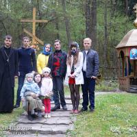 1 мая 2015 года. Братчики Благовещенского прихода Волковыска совершили паломничество в Велико-Кракотский мужской монастырь