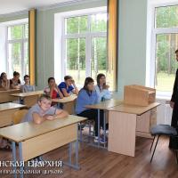 17 июля 2015 года. В деревне Поречье состоялся православный слёт воспитанников воскресных школ Скидельского благочиния