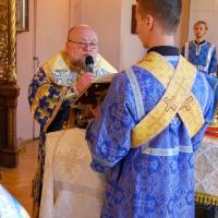 21 июля 2015 года. В день памяти явления Казанской иконы Божией Матери архиепископ Артемий совершил литургию и хиротонию в кафедральном соборе города Гродно