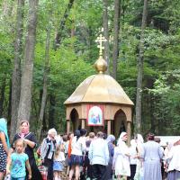 21 августа 2015 года. Прихожане поселка Зельва совершили паломничество в монастырь деревни Великая Кракотка