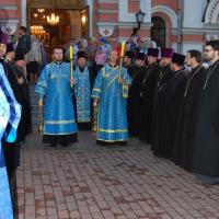 У Свята-Пакроўскі кафедральны сабор прывязлі Благадатны агонь ад гроба Хрыста ў Іерусаліме