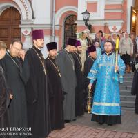 У Свята-Пакроўскі кафедральны сабор прывязлі Благадатны агонь ад гроба Хрыста ў Іерусаліме
