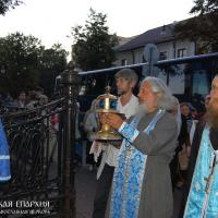 У Свята-Пакроўскі кафедральны сабор прывязлі Благадатны агонь ад гроба Хрыста ў Іерусаліме
