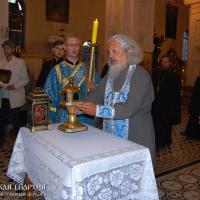 У Свята-Пакроўскі кафедральны сабор прывязлі Благадатны агонь ад гроба Хрыста ў Іерусаліме