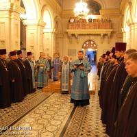 У Свята-Пакроўскі кафедральны сабор прывязлі Благадатны агонь ад гроба Хрыста ў Іерусаліме