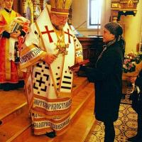 2 ноября 2015 года. Архиепископ Артемий совершил Божественную литургию в кафедральном соборе города Гродно