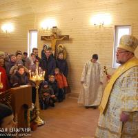 Архиепископ Артемий совершил литургию в храме Виленских мучеников прихода Спиридона Тримифунтского