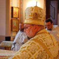 В день Рождества Христова архиепископ Артемий совершил литургию в кафедральном соборе города Гродно