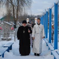 Архиепископ Артемий совершил литургию в храме Архангела Михаила города Скидель