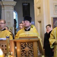 Благодарственный молебен в Покровском соборе по случаю 20-летия архиерейской хиротонии архиепископа Артемия