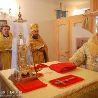 Архиепископ Артемий совершил литургию в малом храме прихода Сретения Господня деревни Гожа