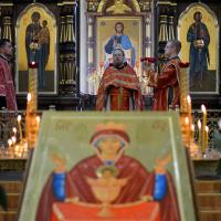 Обетом трезвости отметили в Покровском соборе день празднования иконы "Неупиваемая Чаша"