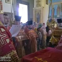 Архиепископ Артемий совершил литургию и освящение креста и купола Александро-Невской церкви д. Вертелишки