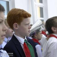 Священник принял участие в итоговой линейке в гимназии Щучина