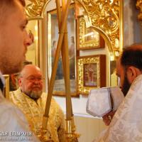 Архиепископ Артемий совершил литургию в храме Святителя Николая города Волковыска