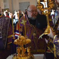 В канун праздника Воздвижения Креста Господня архиепископ Артемий совершил всенощное бдение в кафедральном соборе Гродно