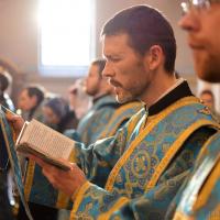 В канун праздника Покрова Пресвятой Богородицы архиепископ Артемий совершил всенощное бдение в кафедральном соборе Гродно