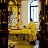 Архиепископ Артемий совершил в Покровском соборе литургию и диаконскую хиротонию
