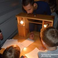 Ребята из детского клуба «Нарния» посетили уникальную интерактивную выставку «Очевидное и невероятное: оптические эффекты»