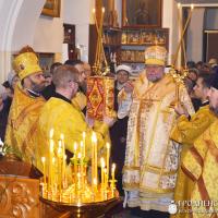 Архиепископ Артемий совершил литургию в храме Архистратига Божия Михаила города Щучин
