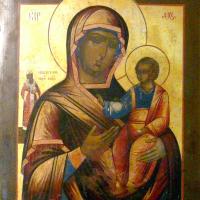 В храме святителя Луки прошла выставка старинных икон из частной коллекции
