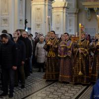 В Неделю Торжества Православия архиепископ Артемий совершил литургию в кафедральном соборе города Гродно