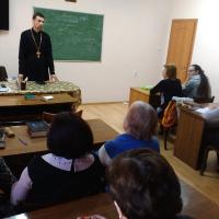 Ученики воскресной школы храма поселка Красносельский встретились с клириком кафедрального собора Волковыска