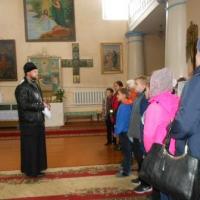 Учащиеся школы №5 города Мосты посетили церковь деревни Белавичи