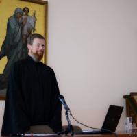 В Покровском соборе с лекциями для духовенства епархии выступили протоиерей Георгий Соколов и протодиакон Павел Бубнов
