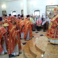 В день перенесения мощей Святителя Николая архиепископ Артемий совершил литургию в домовой церкви Архиерейского Подворья