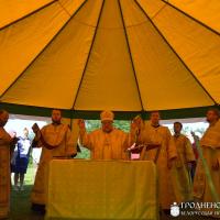 Архиепископ Артемий совершил Божественную литургию на I слете молодежи Волковысского благочиния
