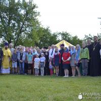 Архиепископ Артемий совершил Божественную литургию на I слете молодежи Волковысского благочиния