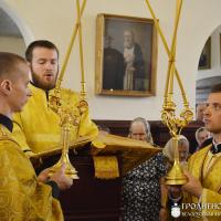 Архиепископ Артемий совершил литургию в Свято-Владимирской церкви города Гродно