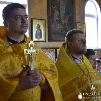 Архиепископ Артемий совершил литургию в храме во имя святого пророка Илии города Мосты