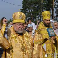 Архиепископ Артемий совершил литургию в храме во имя святого пророка Илии города Мосты