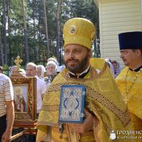 Архиепископ Артемий совершил литургию в храме во имя святого пророка Илии города Мосты