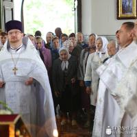 В храме деревне Мижеричи состоялось соборное богослужение духовенства Зельвенского благочиния