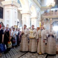 В день празднования Преображения Господня архиепископ Артемий совершил литургию в Покровском соборе
